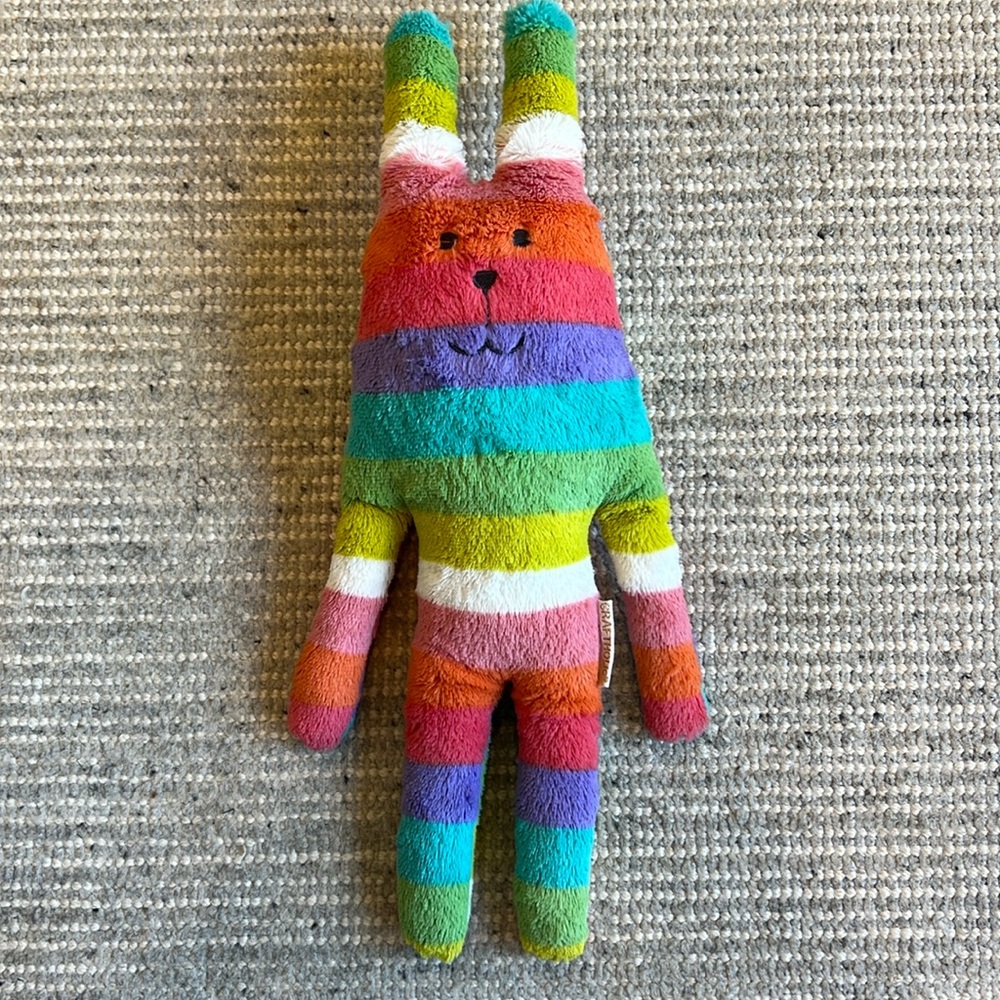 Craftholic rainbow bunny